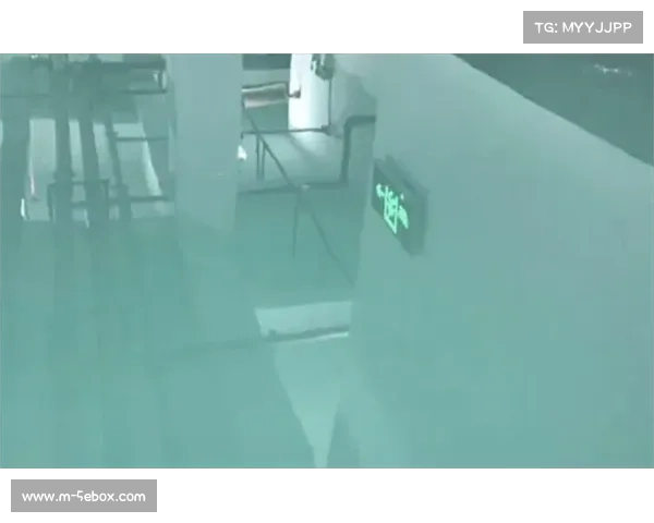 高性能UV固化工艺提升运动地材抗刮擦性能，延长使用寿命